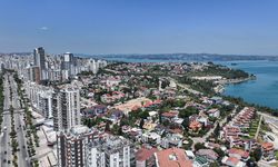 Adana'da uzmanlardan 'yapı stokunun yenilenmesi' uyarısı