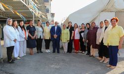 AK Parti Hatay Kadın Kolları İlçe Başkanları Bir Araya Geldi
