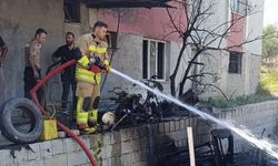 Antakya'da Motosiklet Yangını Büyümeden Söndürüldü