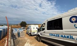 Antalya'da inşaatta başına beton blok parçası düşen işçi hayatını kaybetti