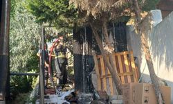 Aydın’da Hurdalık Bölümünde Çıkan Yangın Korkuttu
