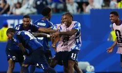 Trabzonspor'un Yeni Transferi Cabral: "Messi'ye Karşı Oynamak Harikaydı"