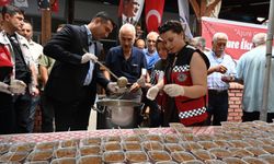 Çamlıkahve'de Binlerce Kişiye Aşure İkramı
