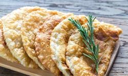 Osmaniye usulü çiğ börek sofraların vazgeçilmez lezzeti