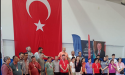 Osmaniye'de Özel Bireyler Bilek Güreşi Turnuvasında Güçlerini Sergiledi