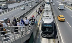 İstanbul'da 6 Metrobüs Durağı Geçici Olarak Kapanacak