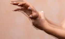 El titremesi neden olur? Hangi durumlarda tehlikeli olabilir?