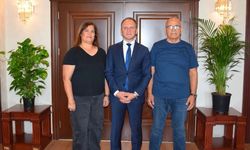 Erzin Kaymakamı Akpınar Eski Öğretmenini Ağırladı