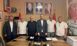 Esnaf Odası Yönetiminden MHP'ye Nezaket Ziyareti