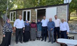 Gediz’de İhtiyaç Sahibi Vatandaşa Konteyner Ev Desteği