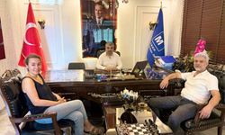 Gökhan Canatar’dan Oktay Vaysal Özsoy’a Nezaket Ziyareti