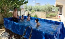 Hatay’da Dede Sevgisi Römorku Çocuklara Havuz Yaptı