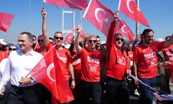 İstanbul’da Şehitler İçin Anlamlı Yürüyüş Düzenlendi