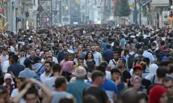 Dünyanın En Kalabalık 20 Ülkesi Açıklandı! Türkiye Kaçıncı Sırada?