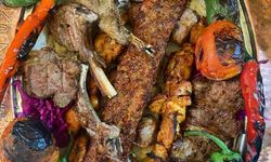 Karışık Kebap Tepsisi Lezzet Tutkunlarının Gözdesi Oldu