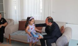 Kaymakam Akpınar Seval Esen ve Buse Aslan’ı Ziyaret Etti