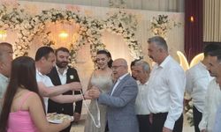 MHP Osmaniye’den Şerli Ailesinin Nişanına Ziyaret