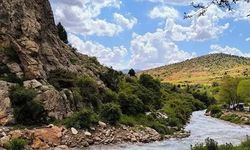 Niğde’nin Doğal Güzelliği Totari Çayı Büyülüyor