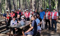 Osmaniye'de Ormanlar İçin Anlamlı Etkinlik! Gönüllüler Çöp Topladı