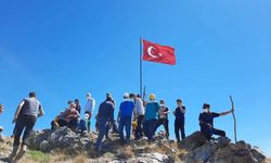 Osmaniye Küllü Köyü Bayrak Dikme Gününe Hazırlanıyor