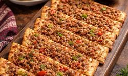 Osmaniye’de Etli Ekmek Tarifi Sofraların Gözdesi Oldu