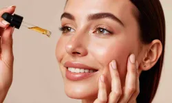 Retinol Nedir? Cilt Bakımında Faydaları ve Yan Etkileri Nelerdir?