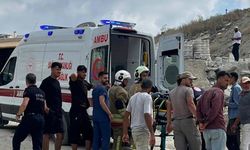 Samandağ’da Kazaya Karışan Sürücü Yaralı Kurtuldu