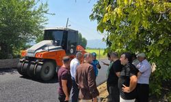 Sumbas’ta Köy Yollarına Sıcak Asfalt Hamlesi Başladı