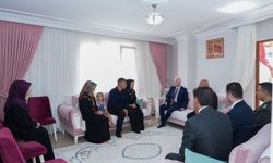 Vali Gül’den Şehit Annesi Fatma Kalkan İçin Taziye Ziyareti