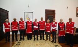 Vali Serdengeçti, Türk Kızılay Osmaniye Şube Yönetimini Ağırladı