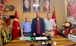 Başkan Yener Tuncer Ziyaretçilerini Ağırladı