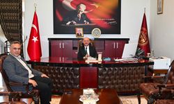 Vali Serdengeçti Adıyaman SGK Müdürünü Ağırladı