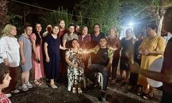 AK Parti Erzin Kadın Kolları'ndan Asker Eğlencesine Ziyaret