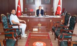 Kuyumcu Temel Arslan’dan Kaymakam Akpınar’a ziyaret
