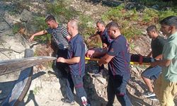 Kadirli’de iş makinesi devrildi 1 yaralı