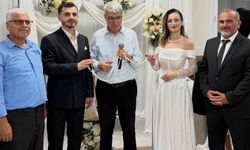 Milletvekili Seydi Gülsoy’dan genç çifte mutluluk dileği