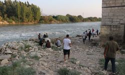 Adana'da Ceyhan Nehri'nde kaybolan 2 çocuğu arama çalışması sürüyor