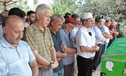 Adana'da denizde boğulan lise öğrencisinin cenazesi defnedildi