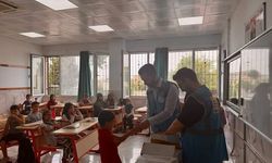 Düziçi'nde Gençlik Kollarından Öğrencilere Sürpriz Ziyaret