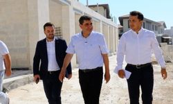 AK Parti Hatay İl Başkanı Mustafa Erdoğan’dan Kemalpaşa Caddesi’nde İnceleme
