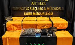 Antalya'da uyuşturucu operasyonunda yakalanan 3 şüpheli tutuklandı