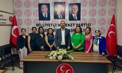 Başkan Tuncer ve Yönetimine Kadınlardan Ziyaret