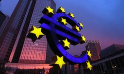 Ekonomide yeni kriz korkusu! ECB’den piyasaları sarsacak yapay zeka uyarısı