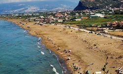 Hatay Samandağ Sahili Yazın Ziyaretçi Akınına Uğruyor