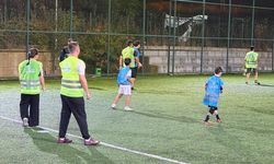 Hatay'da Yeşilay tarafından baba çocuk futbol etkinliği düzenlendi