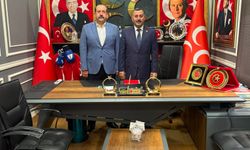 İş İnsanı Şerdil Karahan’dan MHP’ye Ziyaret