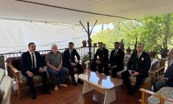 Kaymakam Yelli’den 30 Ağustos’ta Şehit Ailesine Ziyaret