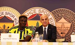 Fenerbahçe yeni stoperini açıkladı! Kojo Peprah Oppong için imza töreni