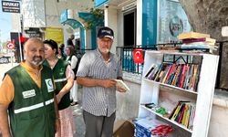 Osmaniye Kadirli'de Sigarayı Bırakanlara Kitap Hediye Edildi
