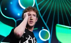 Zuckerberg geleceği açıkladı! Yapay zekâ sizi uyurken bile takip edecek